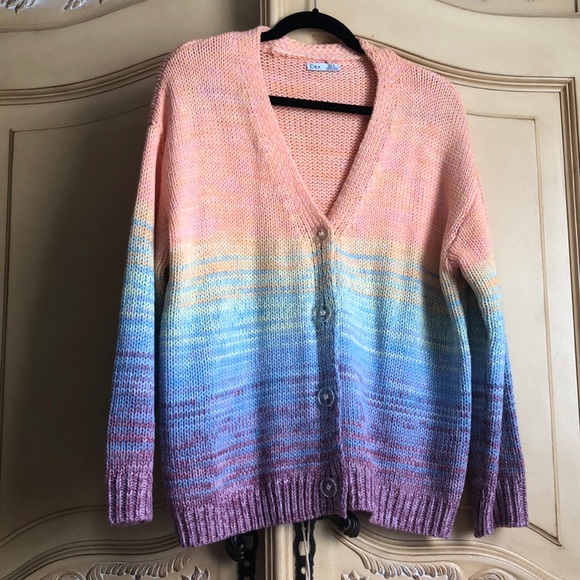 Cardigan used only once - Picture 1 of 5